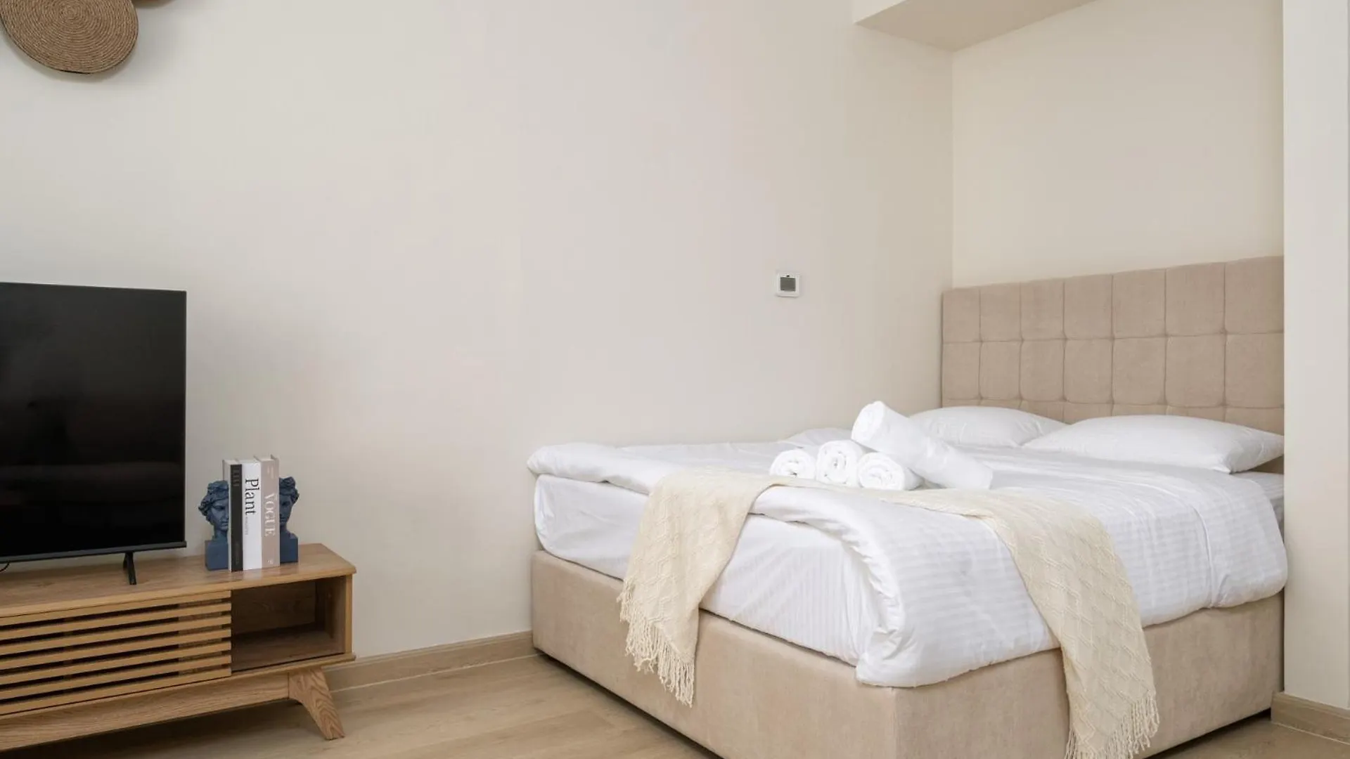 Lejlighed Modern Studio Near The Beach Dubai